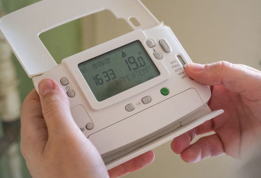 Yes, Thermostats Can Go Bad