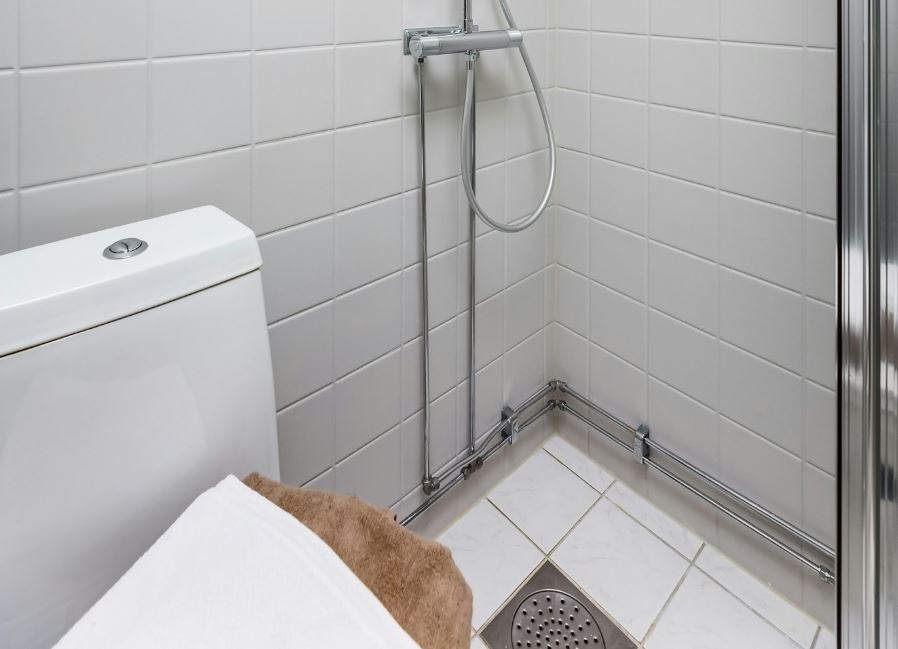 What To Do If Water Level Recedes After Flushing